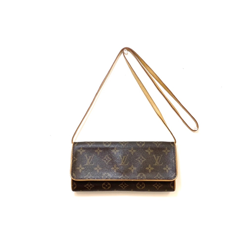 LOUIS VUITTON Pochette Twin GM Bag